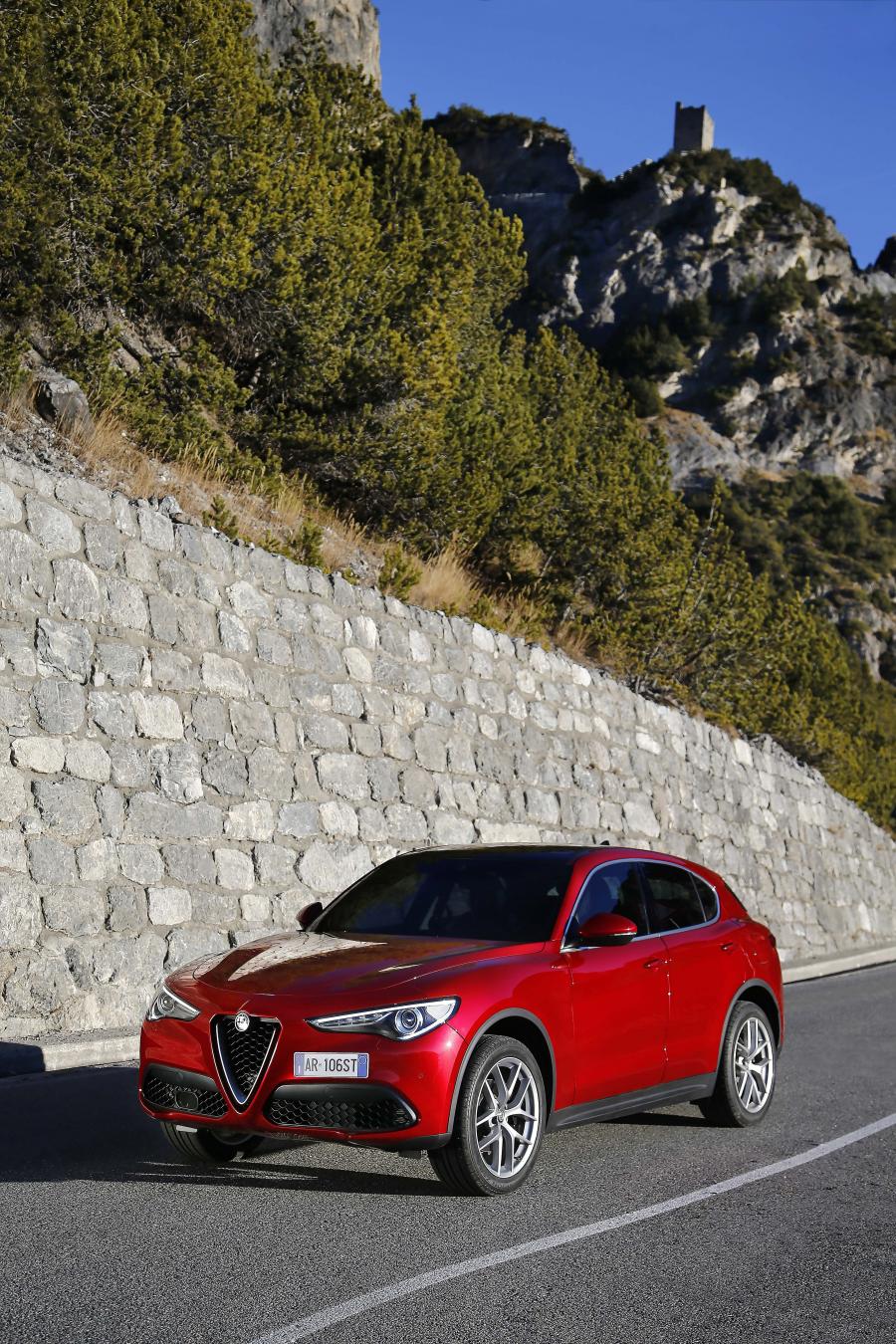  Alfa Romeo Stelvio (949) 2017 года  (WW) (фото 60 из 114)